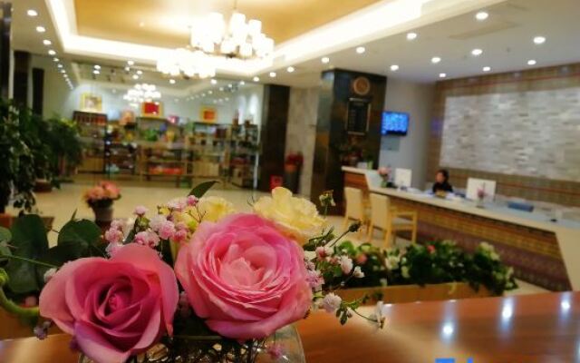 Sanyuesan Theme Hotel