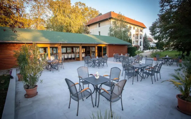 Arcanum Hotel