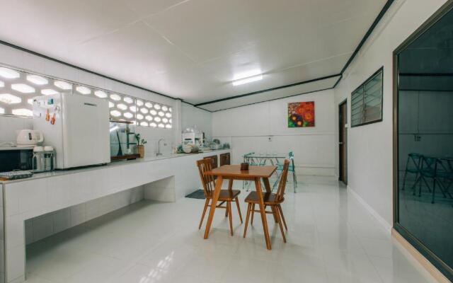 Banya BnB ที่พักบ้านย่าบีแอนด์บี เมืองประจวบฯ