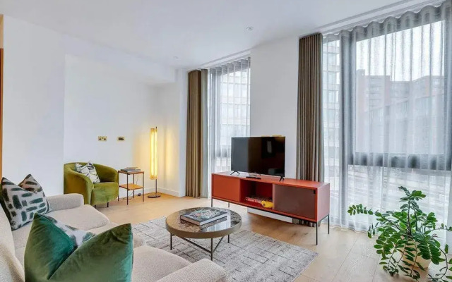 Polished 3-bedroom Condo