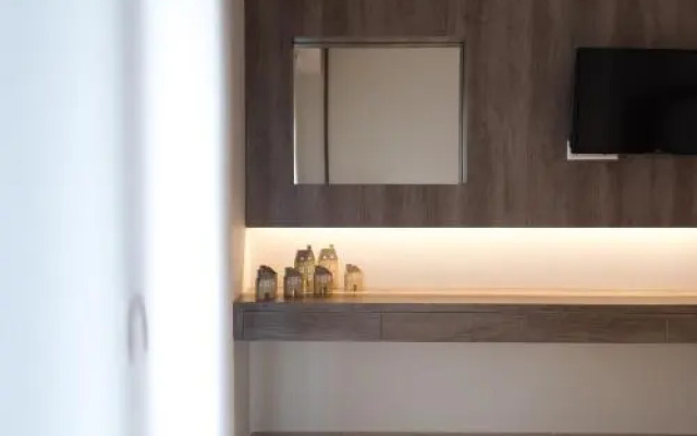 Fani Luxury Apartments Stavros