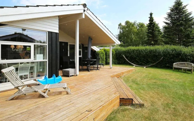 4 Person Holiday Home in Follenslev-by Traum