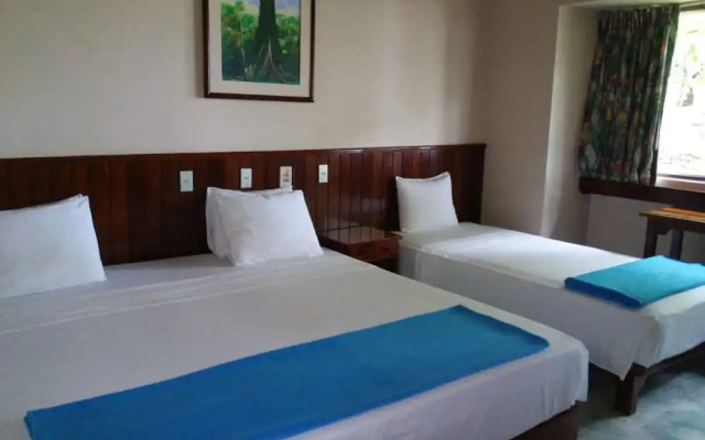 Ceiba Tops Lodge