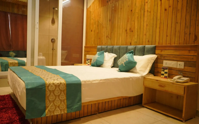 Hotel Gandhi's Paradise