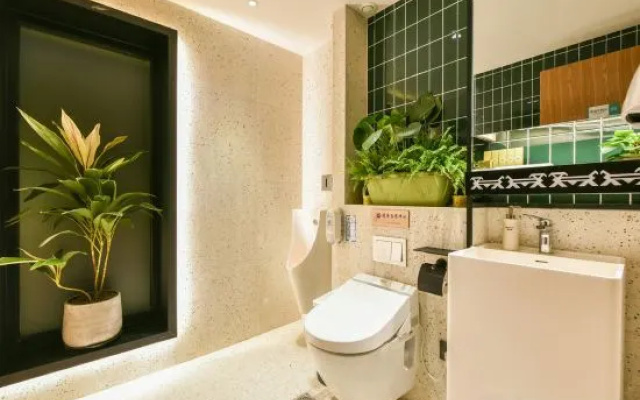 True Go Hotel (Xilin Hot Beizi Temple) – Bathroom – Xilinhot