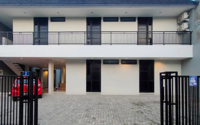 RedDoorz Syariah near Rumah Sakit Soewandhie