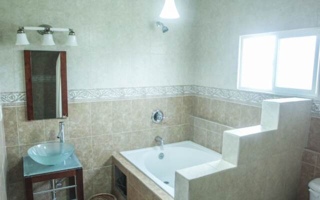 La Casa Rosa