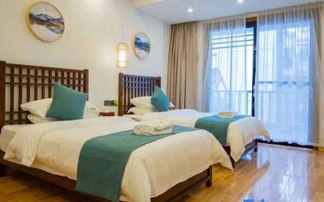 Phoenix April Day·Xiaoshe Hotel (Gucheng Hongqiao Branch)