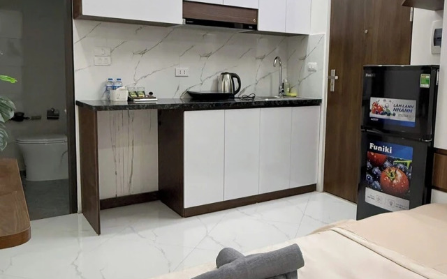 Hera West Lake Apartment