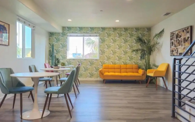 Forty First Place - Boutique Hostel