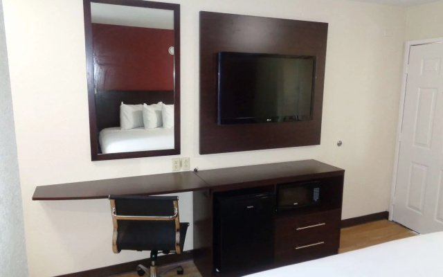 Motel 6 Hattiesburg, MS