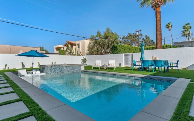 Poolside at Panorama