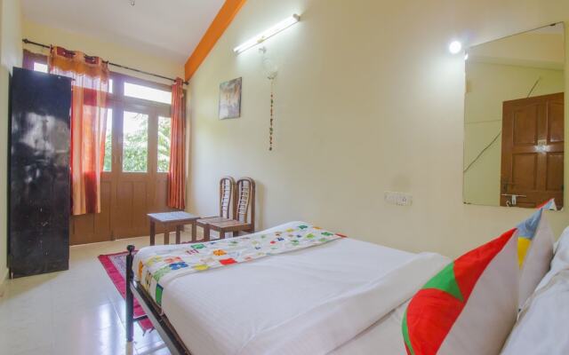 OYO 18354 Home Elegant Studio Baga Beach