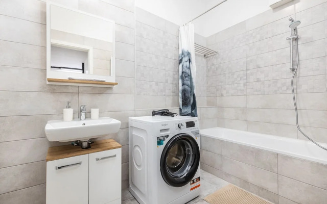 Venus Apartments - Westside Residence