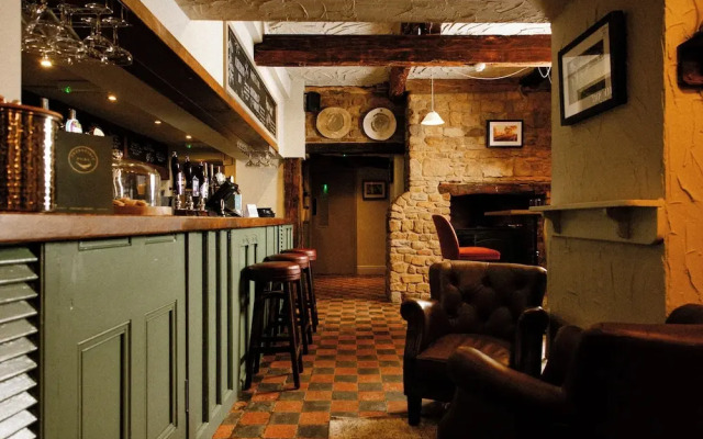 The Olde Coach House Inn