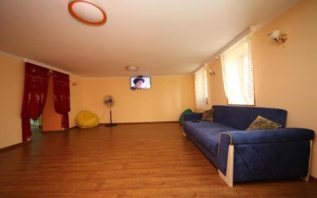 Hostel "Georgianize Yourself"