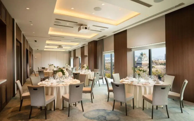 DoubleTree by Hilton Osaka Castle