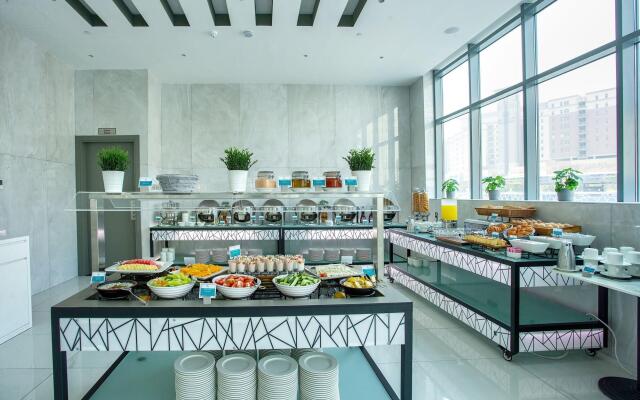 Hotel City Avenue Al Reqqa Hotel
