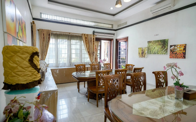 RedDoorz @ Avros Guest House Medan