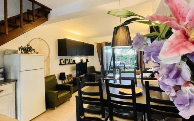 Beach house by Costabravaway