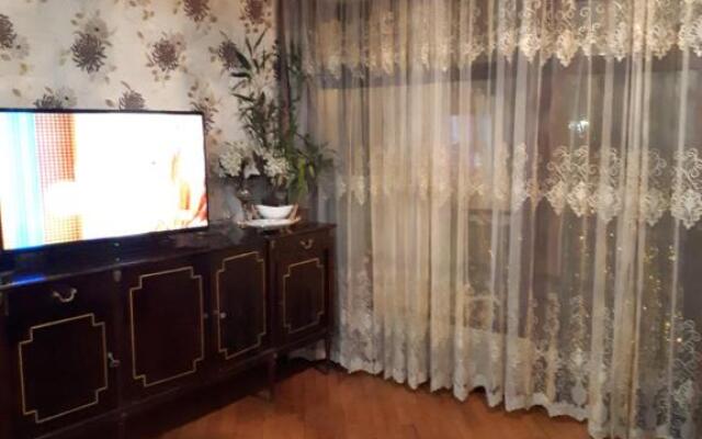 bina 6 maisis parktan