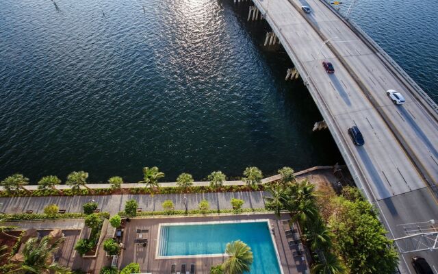Shorecrest Miami Bay