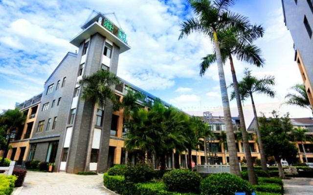 Mile Shanshui Manor Hot Spring Hotel