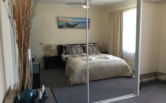 Applecross Village Apartment