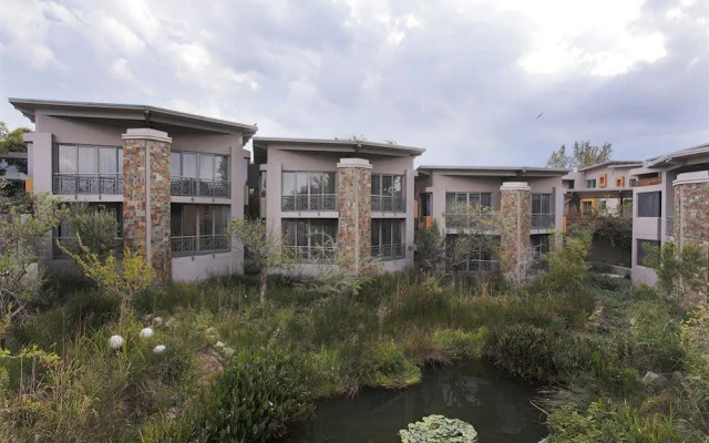 Moloko Executive Apartments & Hotel