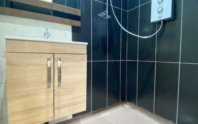 Chelsea Suite Sasco Apartments