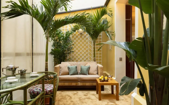 Les Suites Cinabre