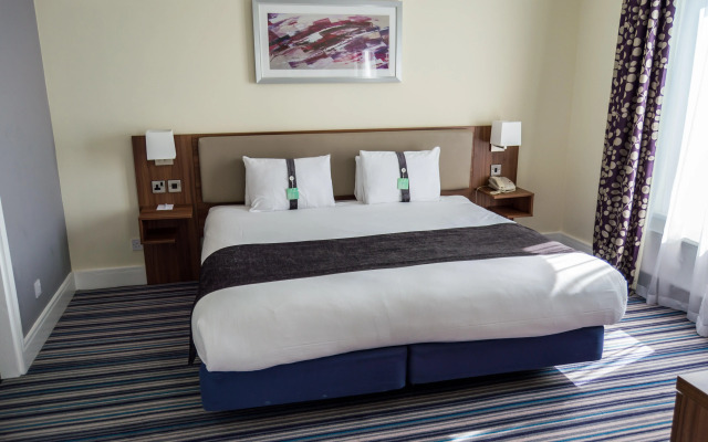 Holiday Inn Brighouse by IHG