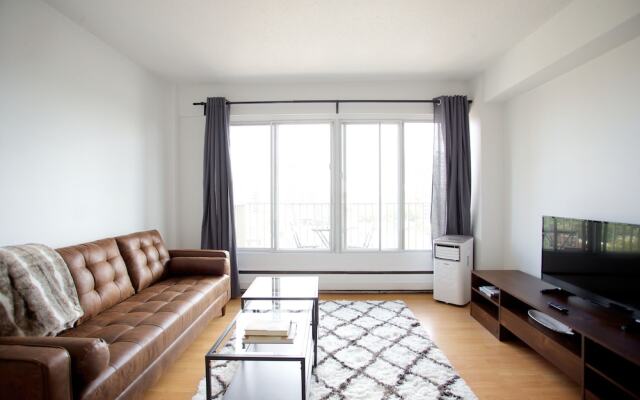 The Hutchinson Apartments