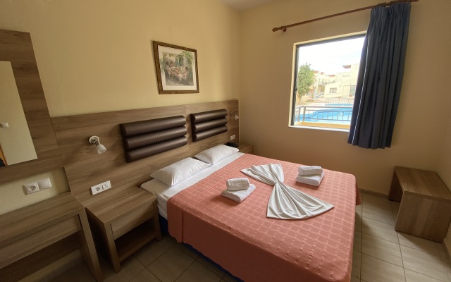 Blue Aegean Hotel & Suites