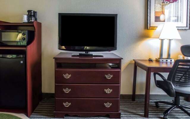 Quality Inn Mill Hall - Lamar