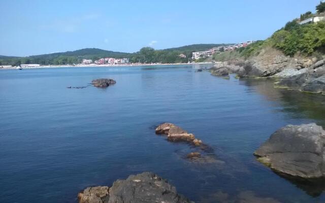 Sea Dream Villa, studio above the sea