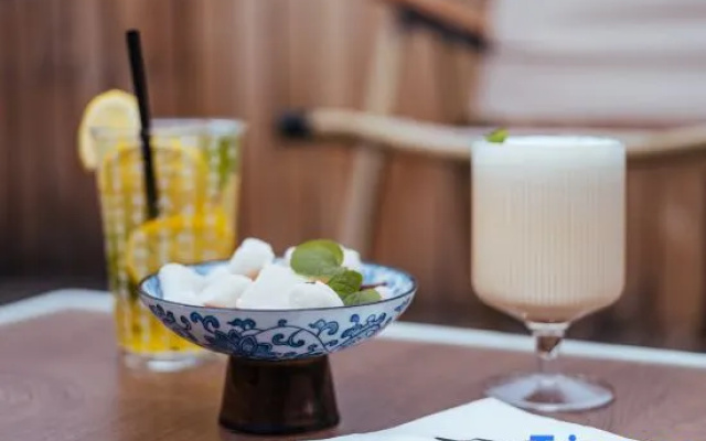 Floral Hotel · Youlan hotel (Cangqiao Straight Street Lu Xun Hometown) – Meal – Shaoxing