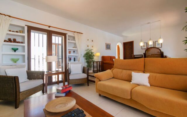 House Cecile Calpe/Calp