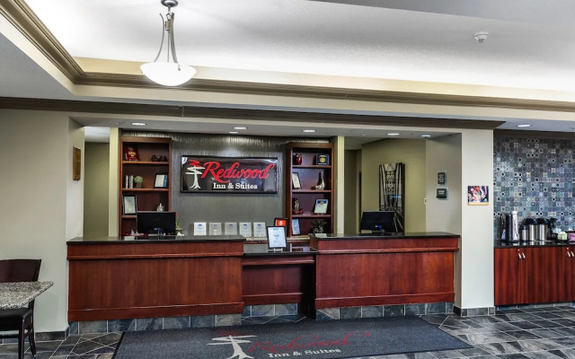 Redwood Inn & Suites