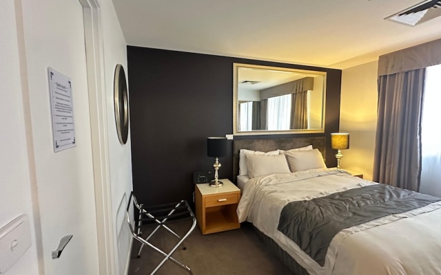 The Heritage Bank Apartment – Guest Rooms – Melbourne