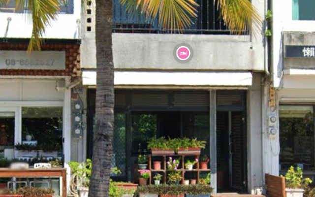 Daban Six Guest House