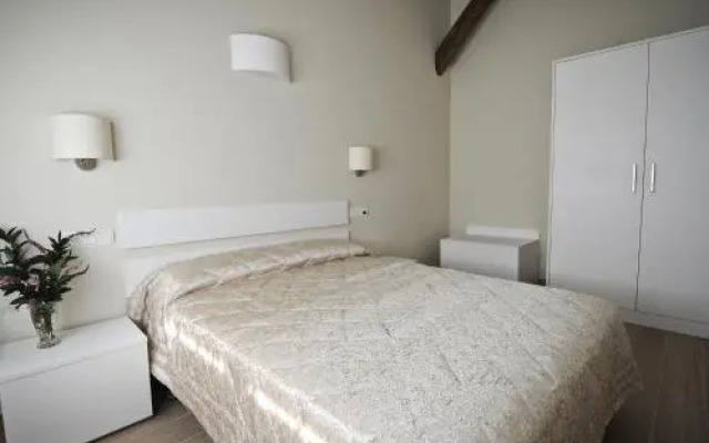 Apartamentos Turísticos Mirablanc