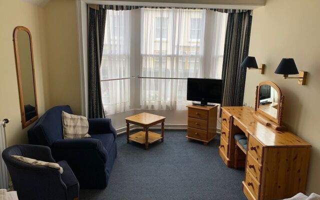 Yelf's Hotel
