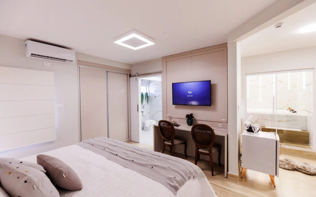 Tonello Business Hotel