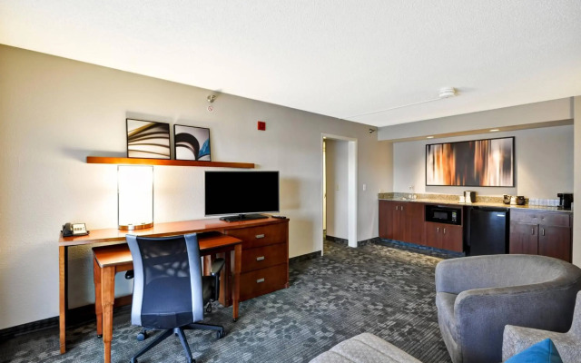 Courtyard by Marriott Jacksonville Airport