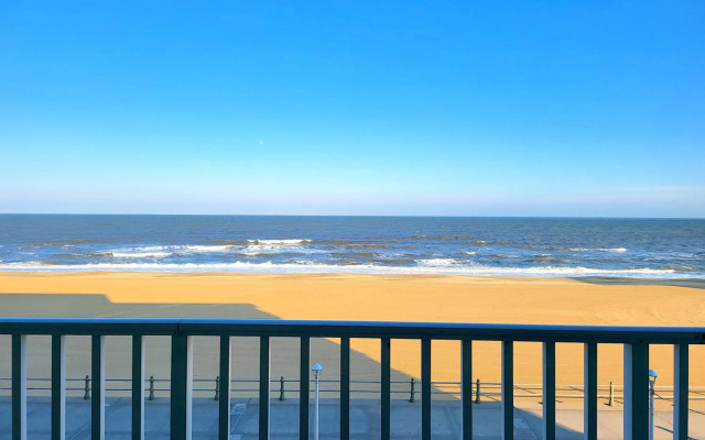 The Barclay Towers Resort Hotel