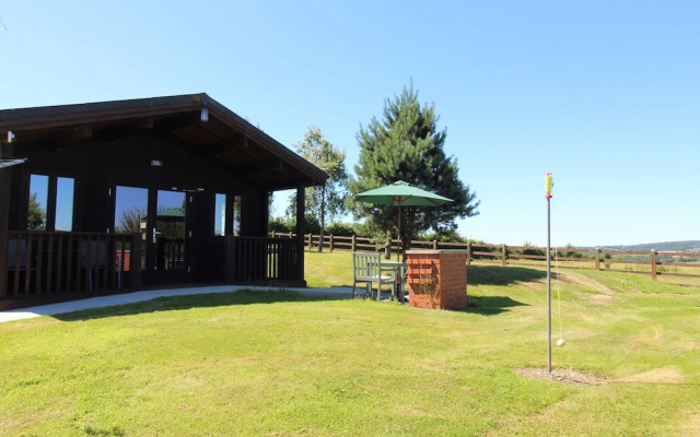 Holly Lodge
