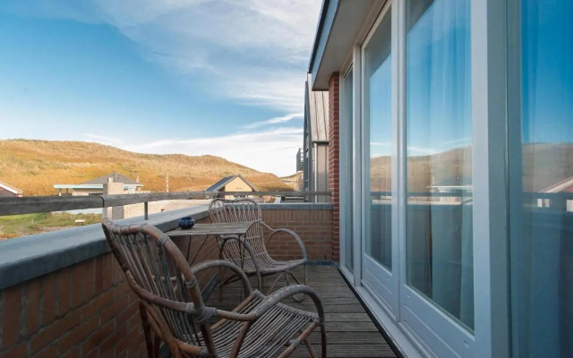 Holiday Home With Balcony in Callanstoog