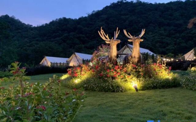 Mont blanc glamping khao yai