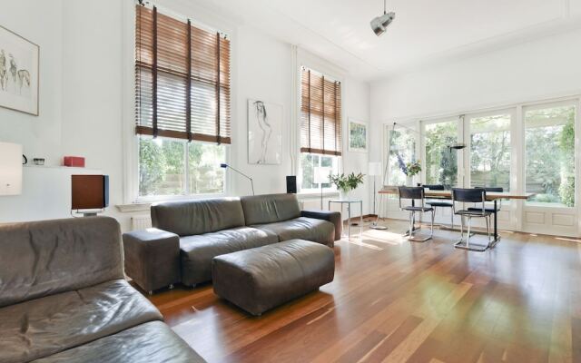 Luxurious Villa in Haarlem with Two Ponds